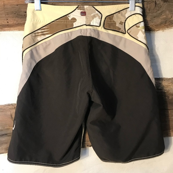 Quiksilver Swim Shorts Size 27 - Picture 2 of 4